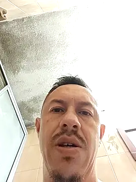 Snapshot of L_hotcream chatting on 4, 3, 2026 L hotcream online show from 4, 3, 2026