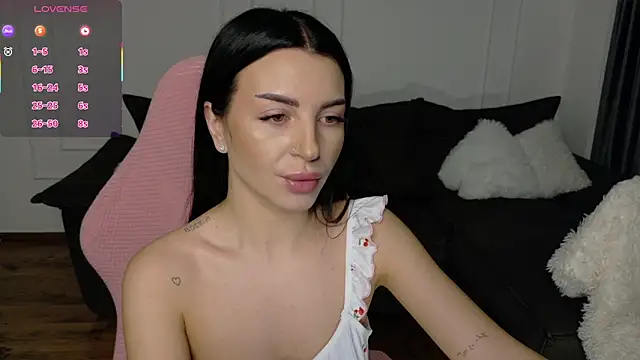 Snapshot of Lady_charm__ chatting on 16, 3, 2026 Lady charm online show from 16, 3, 2026