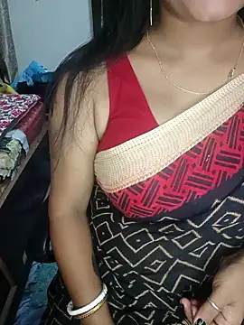 Snapshot of MAHI066 chatting on 10, 5, 2026 MAHI066 online show from 10, 5, 2026