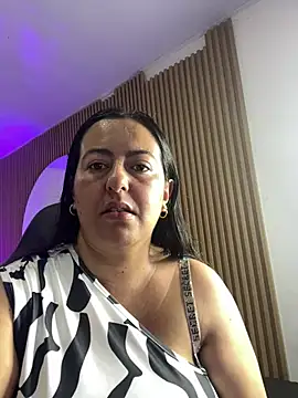 evelyn harpeery online show from 30, 7, 2026