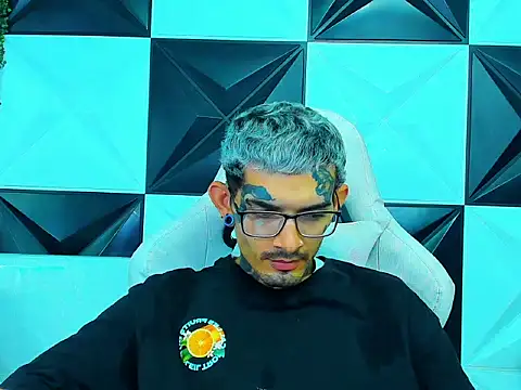 Boy tatto77 online show from 21, 2, 2026