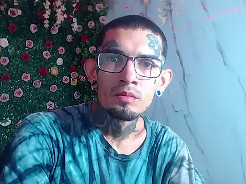 Boy tatto77 online show from 29, 4, 2026