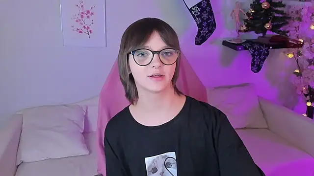 Snapshot of LetoriaNotley chatting on 9, 1, 2026 LetoriaNotley online show from 9, 1, 2026