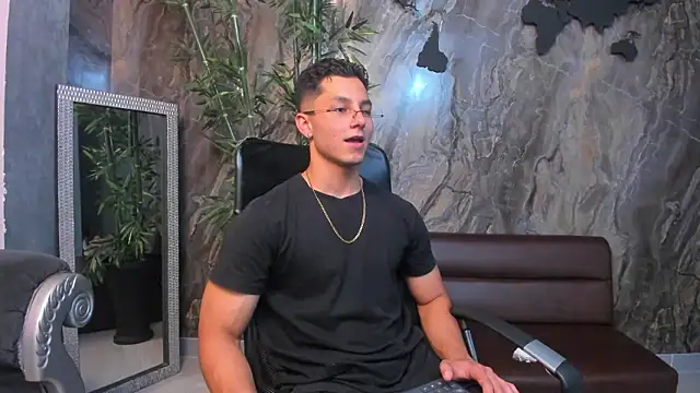 Snapshot of Noah_Clarkk chatting on 21, 2, 2026 Noah Clarkk online show from 21, 2, 2026