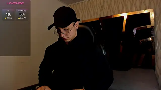 Snapshot of Noah_Clarkk chatting on 12, 3, 2026 Noah Clarkk online show from 12, 3, 2026