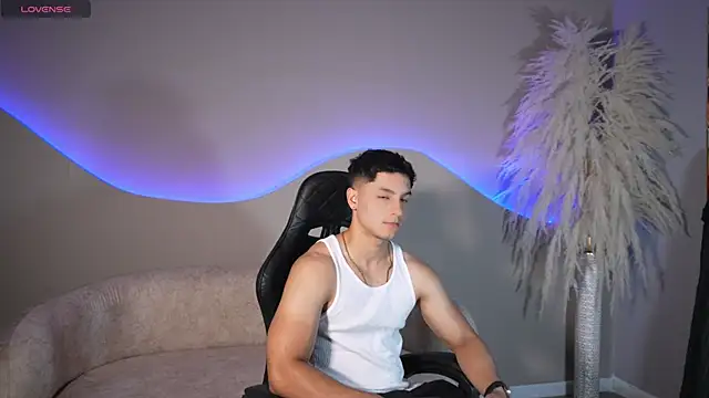 Noah Clarkk online show from 6, 7, 2026
