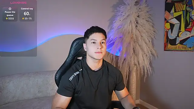 Noah Clarkk online show from 10, 7, 2026