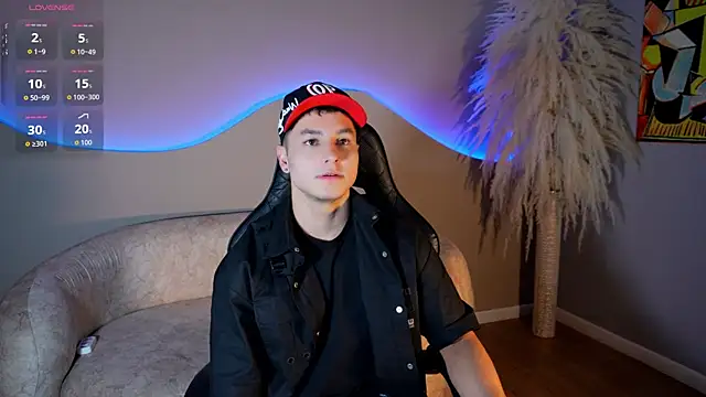 Noah Clarkk online show from 17, 7, 2026