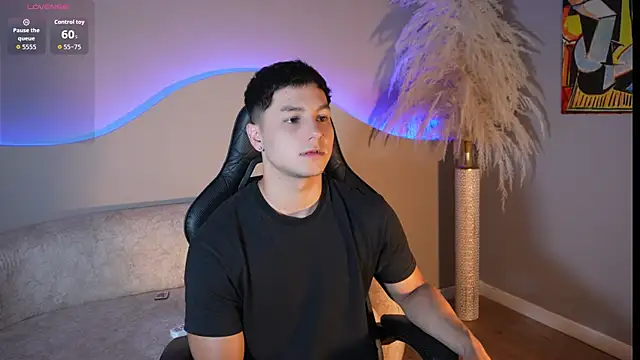 Noah Clarkk online show from 26, 7, 2026