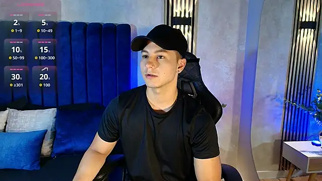 Noah Clarkk online show from 3, 8, 2026