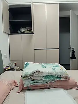 Snapshot of zzdd999 chatting on 7, 3, 2026 zzdd999 online show from 7, 3, 2026