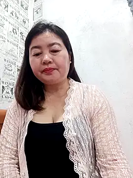 Jumi livesexy online show from 4, 3, 2026