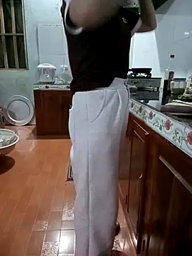 Sweet-Berryy online show from 1, 3, 2026