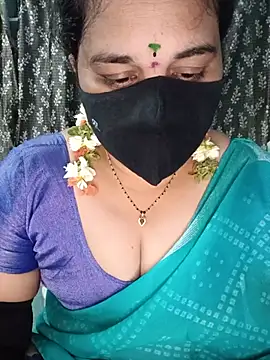 maduri   online show from 11, 7, 2026