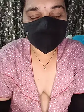 maduri   online show from 12, 7, 2026