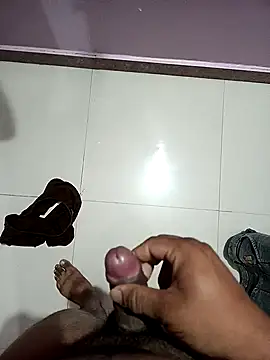 Snapshot of notyg240 chatting on 19, 3, 2026 notyg240 online show from 19, 3, 2026