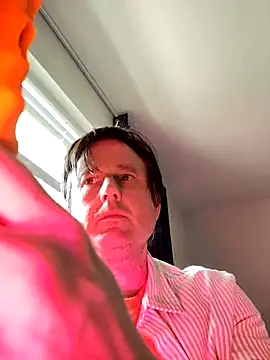 nobored online show from 9, 4, 2026