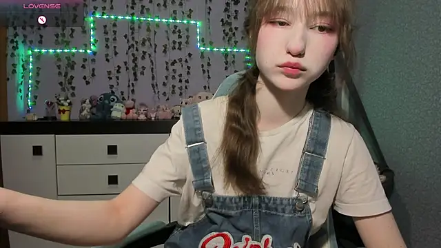 Yoonhee ki online show from 28, 6, 2026
