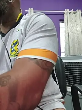 Snapshot of morenoteza0 chatting on 19, 12, 2025 morenoteza0 online show from 19, 12, 2025