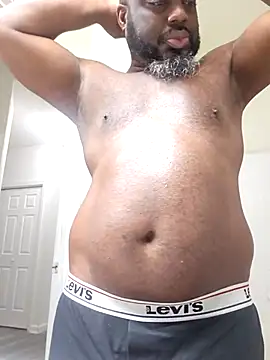 Snapshot of ceedevon13 chatting on 7, 1, 2026 ceedevon13 online show from 7, 1, 2026