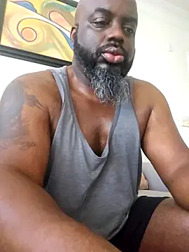 Snapshot of ceedevon13 chatting on 3, 2, 2026 ceedevon13 online show from 3, 2, 2026