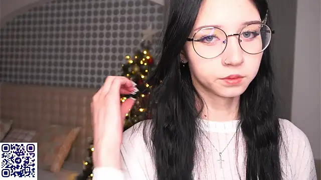 DeliaLoma online show from 11, 1, 2026