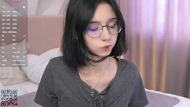 DeliaLoma online show from 13, 3, 2026