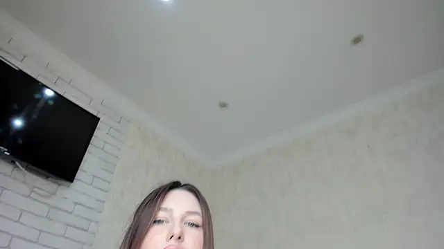 Snapshot of bella__angels chatting on 4, 3, 2026 bella angels online show from 4, 3, 2026