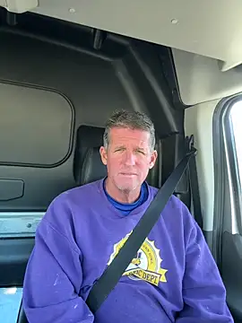 Snapshot of lvnlarge chatting on 22, 12, 2025 lvnlarge online show from 22, 12, 2025