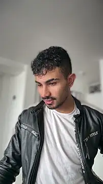 juancho hairy online show from 24, 3, 2026