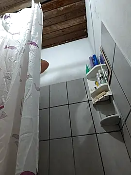 Snapshot of luis8558 chatting on 6, 1, 2026 luis8558 online show from 6, 1, 2026