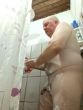 Snapshot of luis8558 chatting on 12, 1, 2026 luis8558 online show from 12, 1, 2026