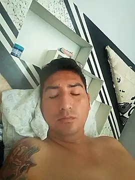 Snapshot of Yrresistible666 chatting on 16, 1, 2026 Yrresistible666 online show from 16, 1, 2026