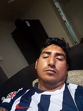 Snapshot of Yrresistible666 chatting on 2, 2, 2026 Yrresistible666 online show from 2, 2, 2026