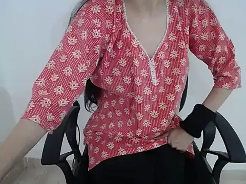 Snapshot of Farhana_beautyfull chatting on 27, 2, 2026 Farhana beautyfull online show from 27, 2, 2026