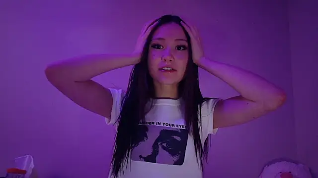 luvvivii online show from 13, 1, 2026