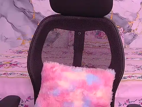 Snapshot of bold-smirthii chatting on 15, 2, 2026 bold-smirthii online show from 15, 2, 2026