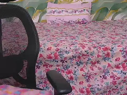 Snapshot of bold-smirthii chatting on 16, 3, 2026 bold-smirthii online show from 16, 3, 2026