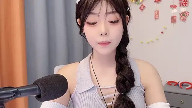 Snapshot of smalldaisy chatting on 24, 2, 2026 smalldaisy online show from 24, 2, 2026