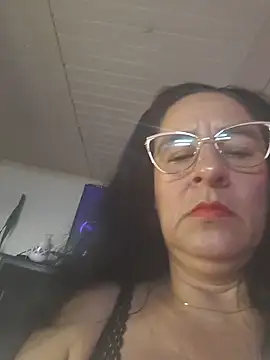 KiaraFoster online show from 20, 5, 2026