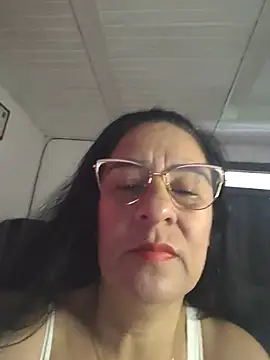 KiaraFoster online show from 21, 5, 2026