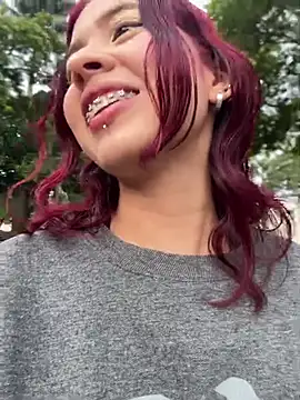 Snapshot of CamiTeaseX_ chatting on 4, 2, 2026 CamiTeaseX online show from 4, 2, 2026