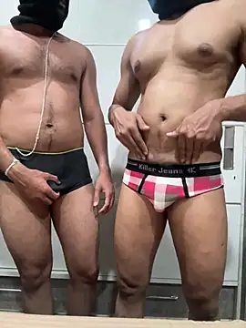 Snapshot of The_AlphaDuo chatting on 13, 2, 2026 The AlphaDuo online show from 13, 2, 2026