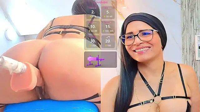 Snapshot of Isis_car0lina chatting on 10, 3, 2026 Isis car0lina online show from 10, 3, 2026