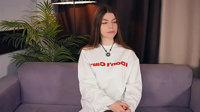 NeidaGowing online show from 21, 12, 2025