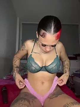 urprettygirlleenay online show from 12, 5, 2026