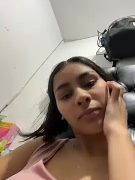 Snapshot of ManuelaEvans_ chatting on 5, 2, 2026 ManuelaEvans online show from 5, 2, 2026