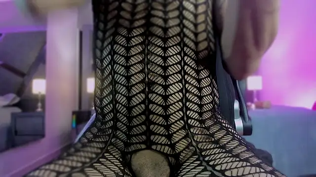 Snapshot of Charlotteinpole chatting on 12, 3, 2026 Charlotteinpole online show from 12, 3, 2026