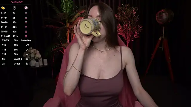 Snapshot of Velouraa chatting on 1, 3, 2026 Velouraa online show from 1, 3, 2026