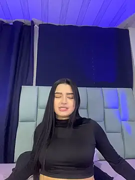 Emilyy05  online show from 3, 7, 2026